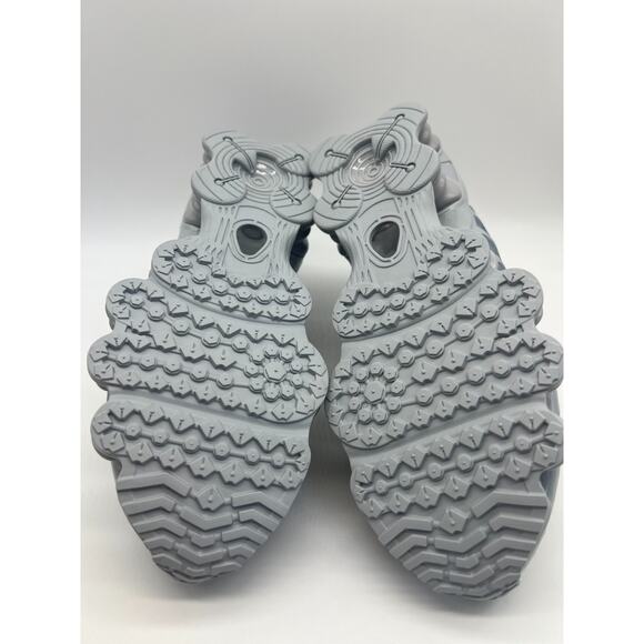 Nike Shox TL Men's Size 8 Wolf Grey Iron Grey Running Shoes AV3595-015 - Picture 4 of 16